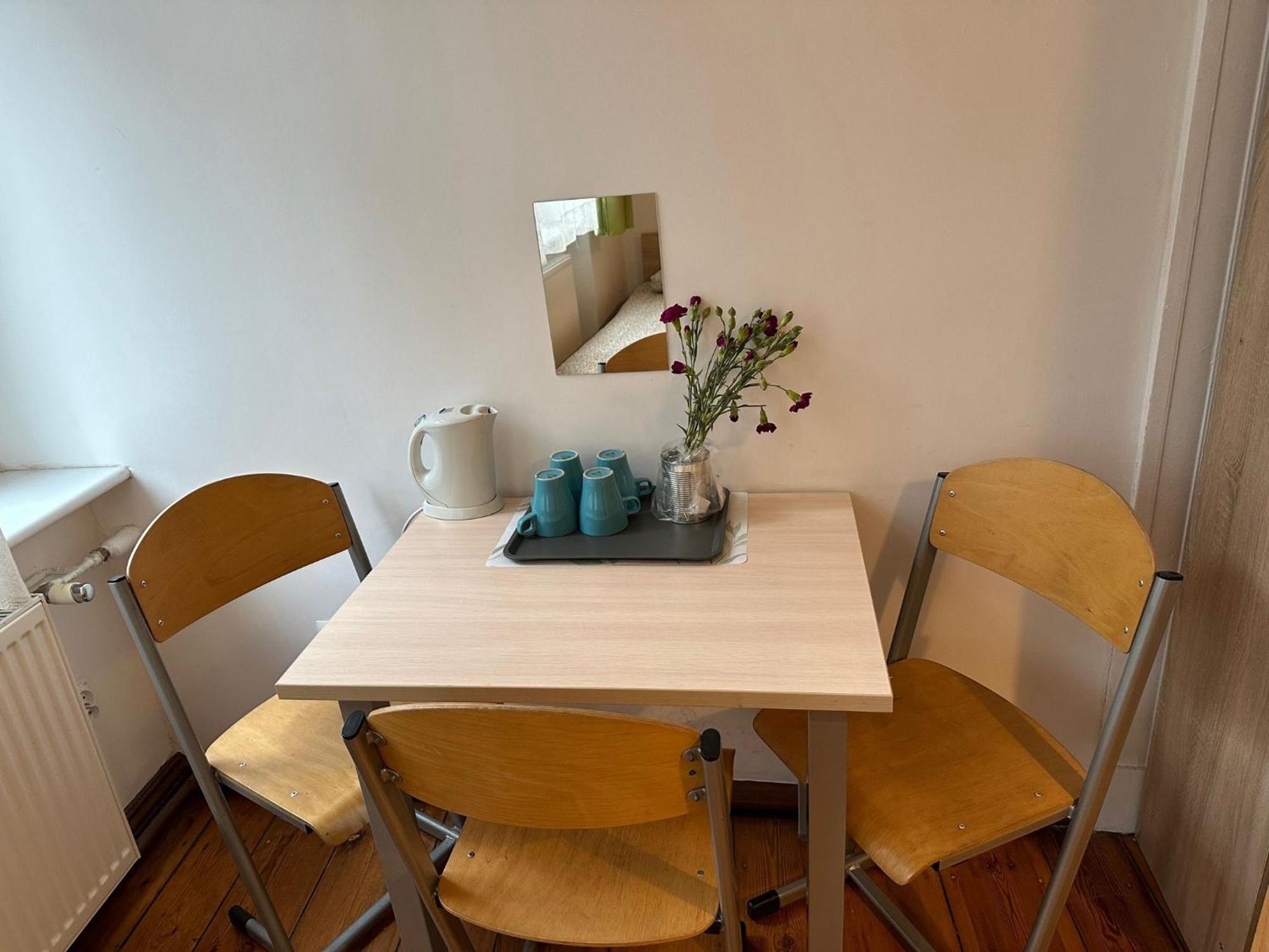 Lilia House Hostel Poznań Kültér fotó