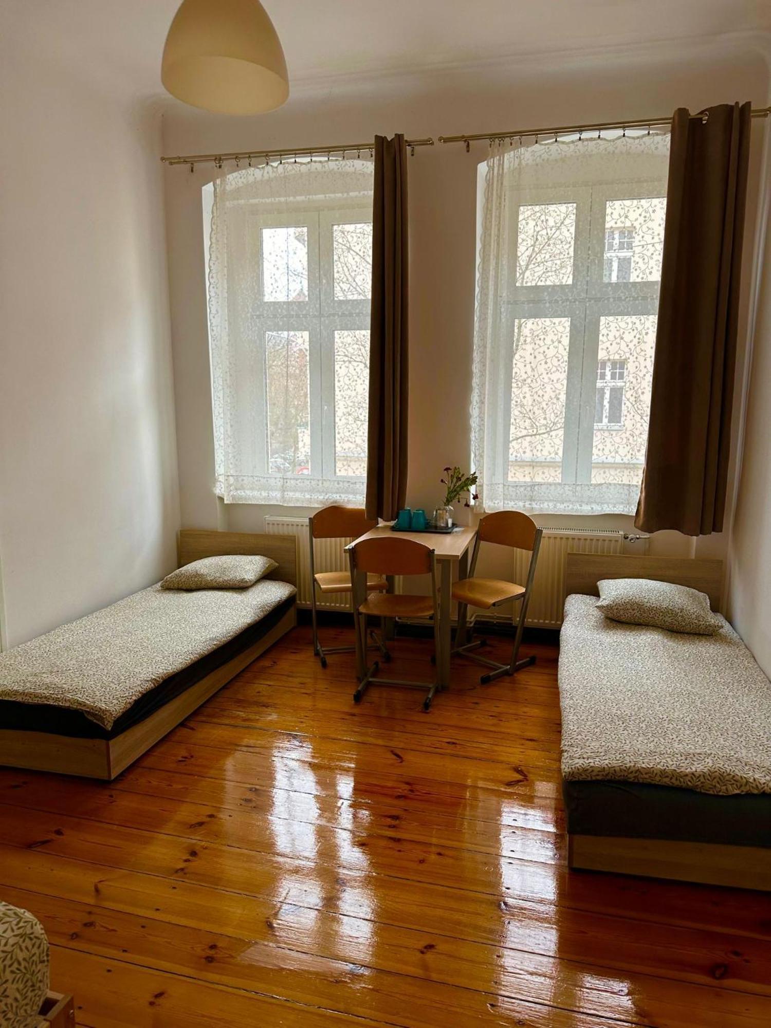 Lilia House Hostel Poznań Kültér fotó