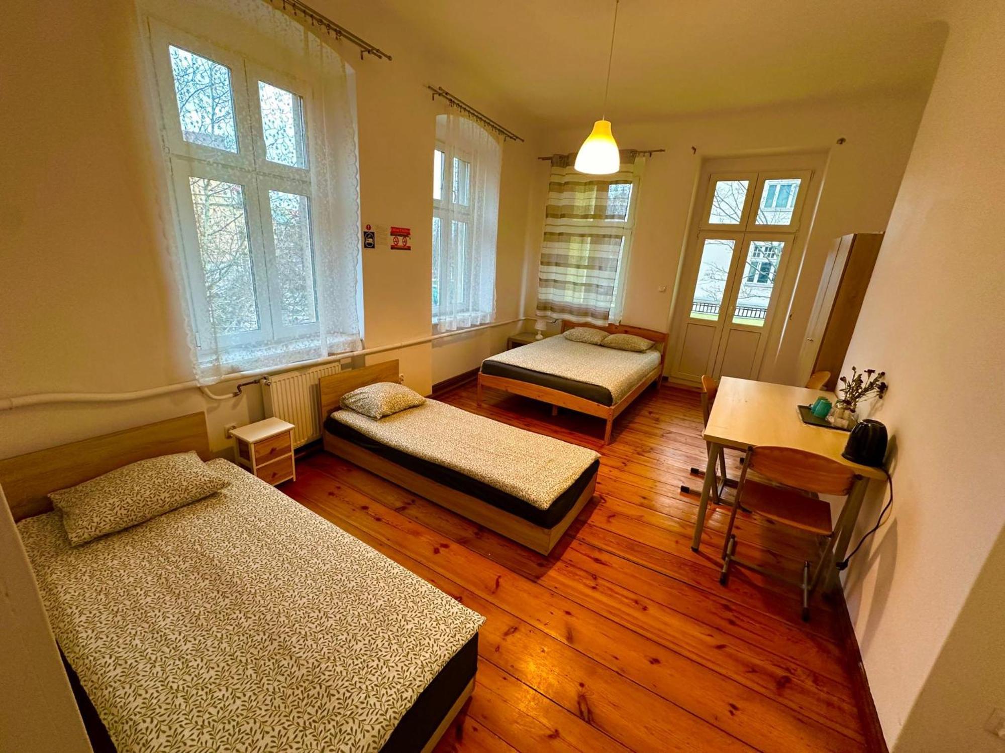 Lilia House Hostel Poznań Kültér fotó
